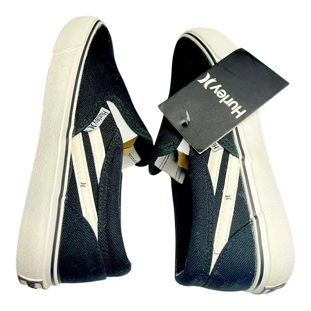 Boys Hurley Black Canvas Slip-On Size 2 Brand New No Box